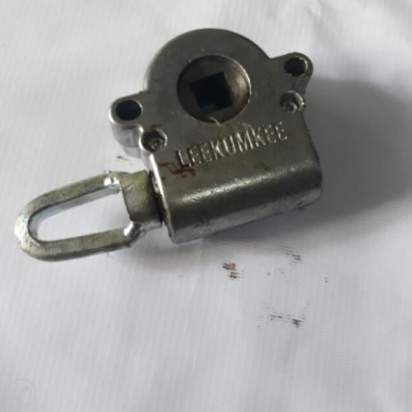Hộp số mái hiên Thành Công
