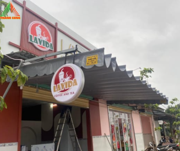 Bảng hiệu hộp đèn Thành Công